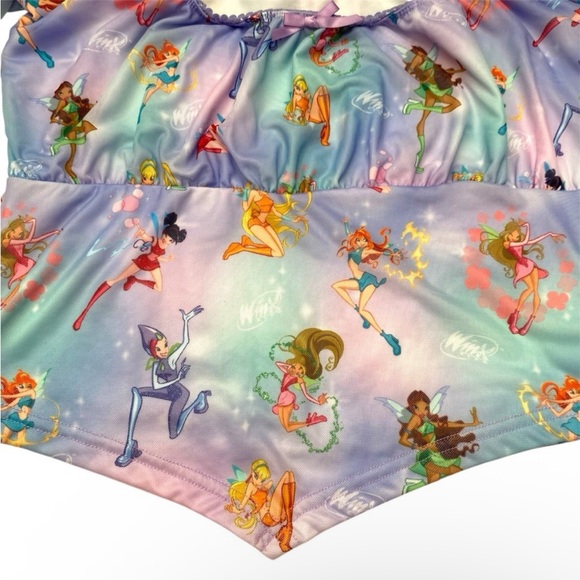 DK Winx Club Mesh Crop Top - Picture 3 of 7